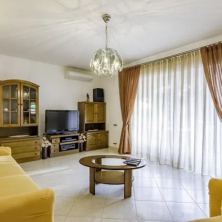 Radmila Apartamento Nova Vas (Porec)