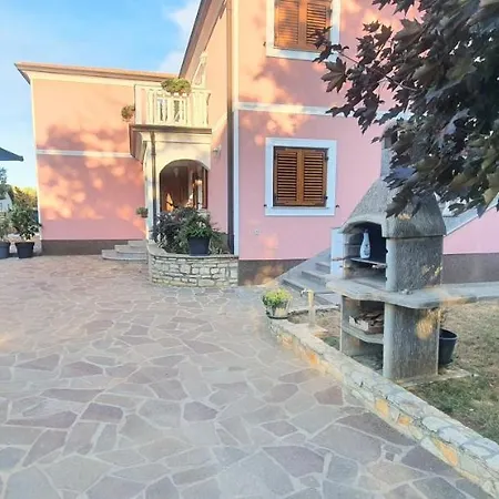 Radmila Apartament *