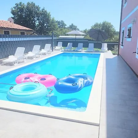 Apartament Radmila